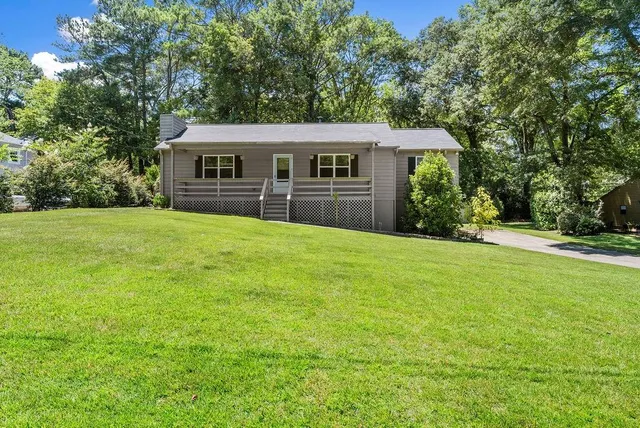 $2,500 | 4035 Thames Drive, Kennesaw, GA 30144