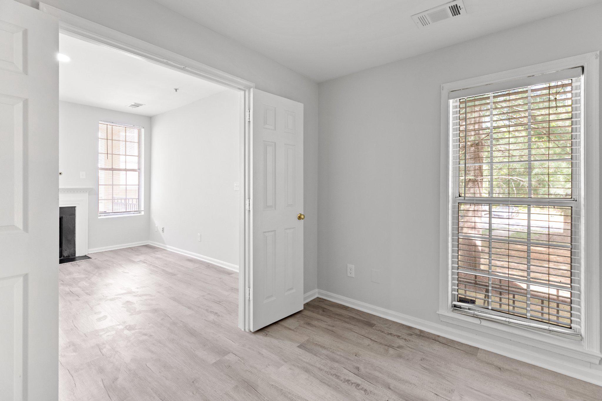 1318 Garden Wall Circle, Unit 213 Reston, VA 20194 - Photo 11 of 22