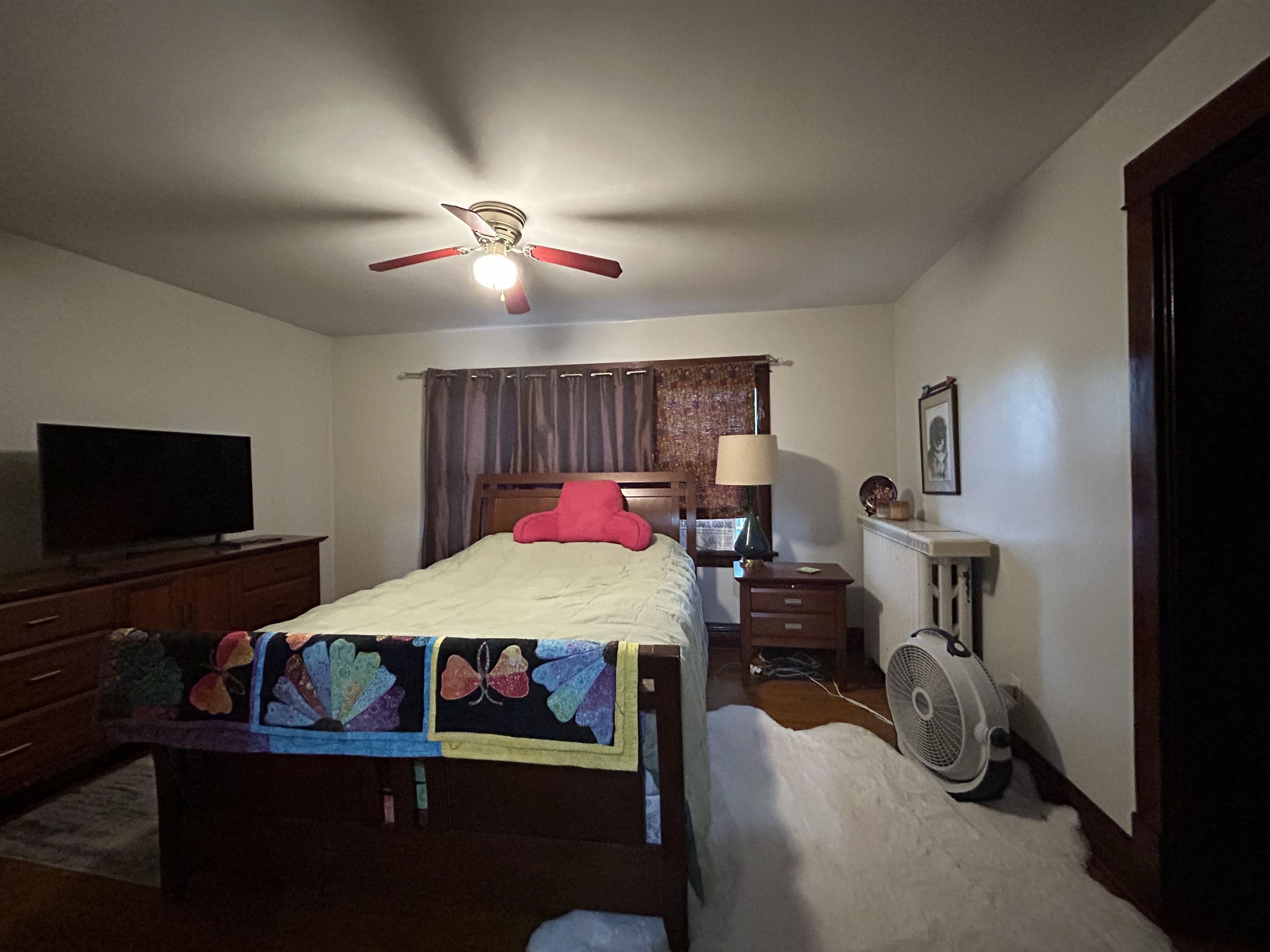 910 North 20th Street Superior, WI 54880 - Photo 12 of 39 Bedroom featuring ceiling fan