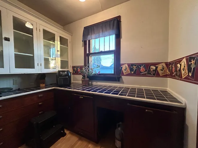 $157,400 | 910 North 20th Street, Superior, WI 54880