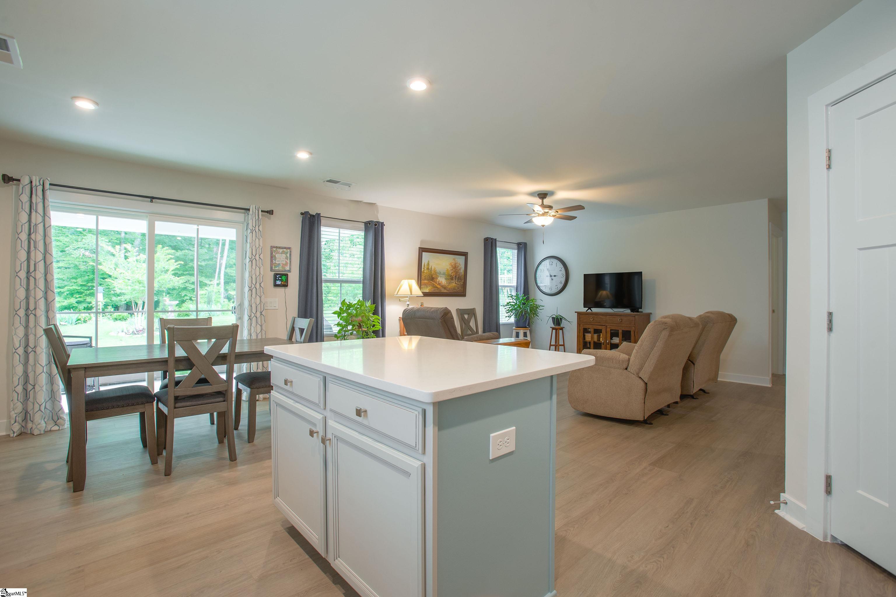 300 Stockland Trail Fountain Inn, SC 29644 - Photo 8 of 35 Gallery Image 8