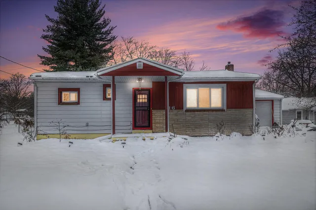 $185,000 | 116 South 24th Street, Battle Creek, MI 49015