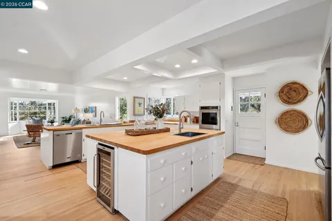 $4,750,000 | 4040 Los Arabis Drive, Lafayette, CA 94549