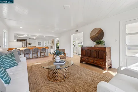 $4,750,000 | 4040 Los Arabis Drive, Lafayette, CA 94549