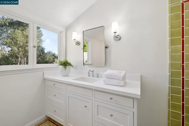 $4,750,000 | 4040 Los Arabis Drive, Lafayette, CA 94549