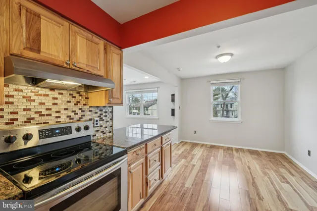 $224,900 | 4 George Wythe Bldg, Turnersville, NJ 08012