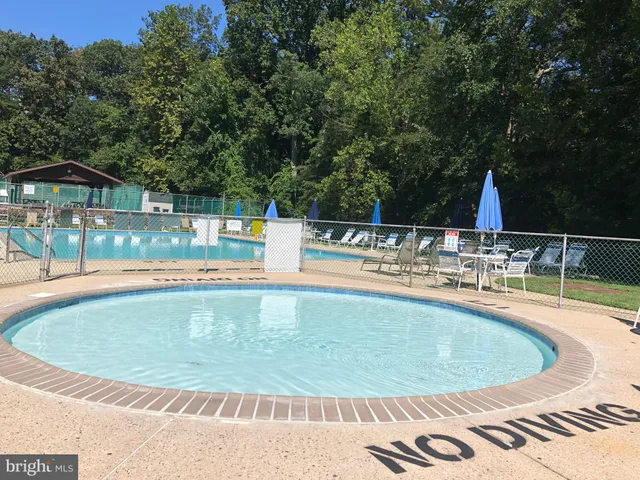 $224,900 | 4 George Wythe Bldg, Turnersville, NJ 08012