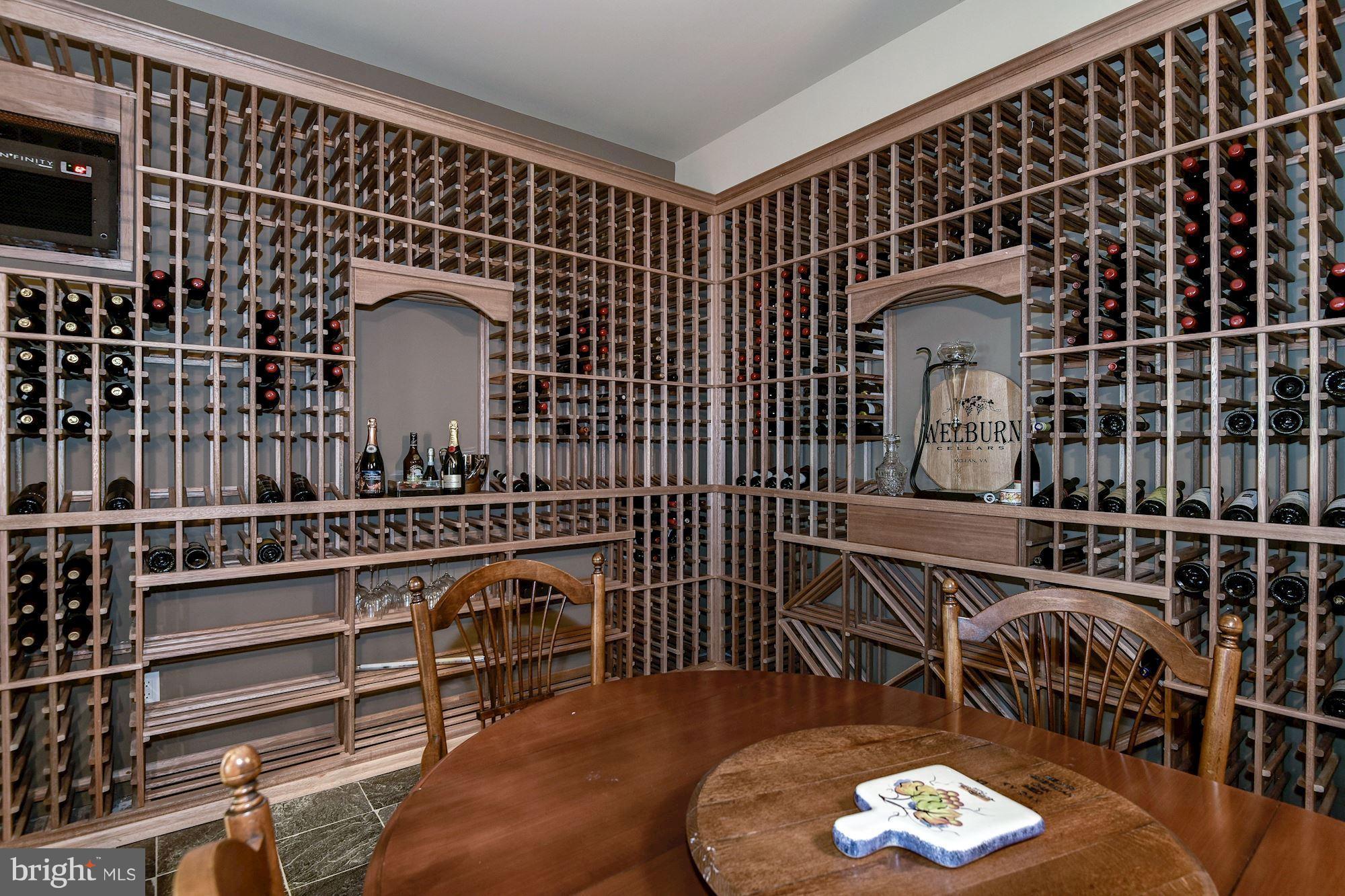 7853 Langley Ridge Road McLean, VA 22102 - Photo 6 of 29 Interior (General)