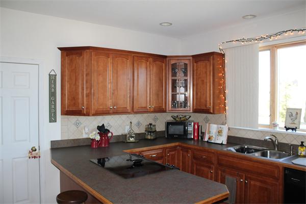38 Charles Johnson Road Southwick, MA 01077 - Photo 6 of 20 Gallery Image 6