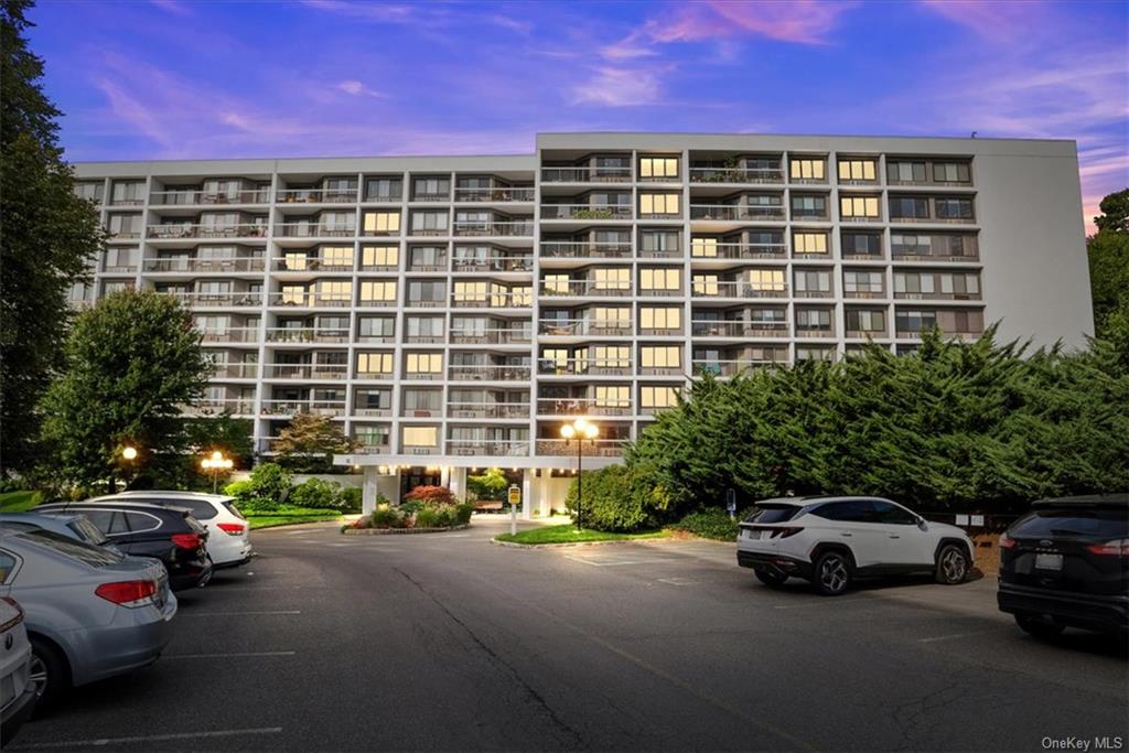 100 High Point Dr Unit 508  