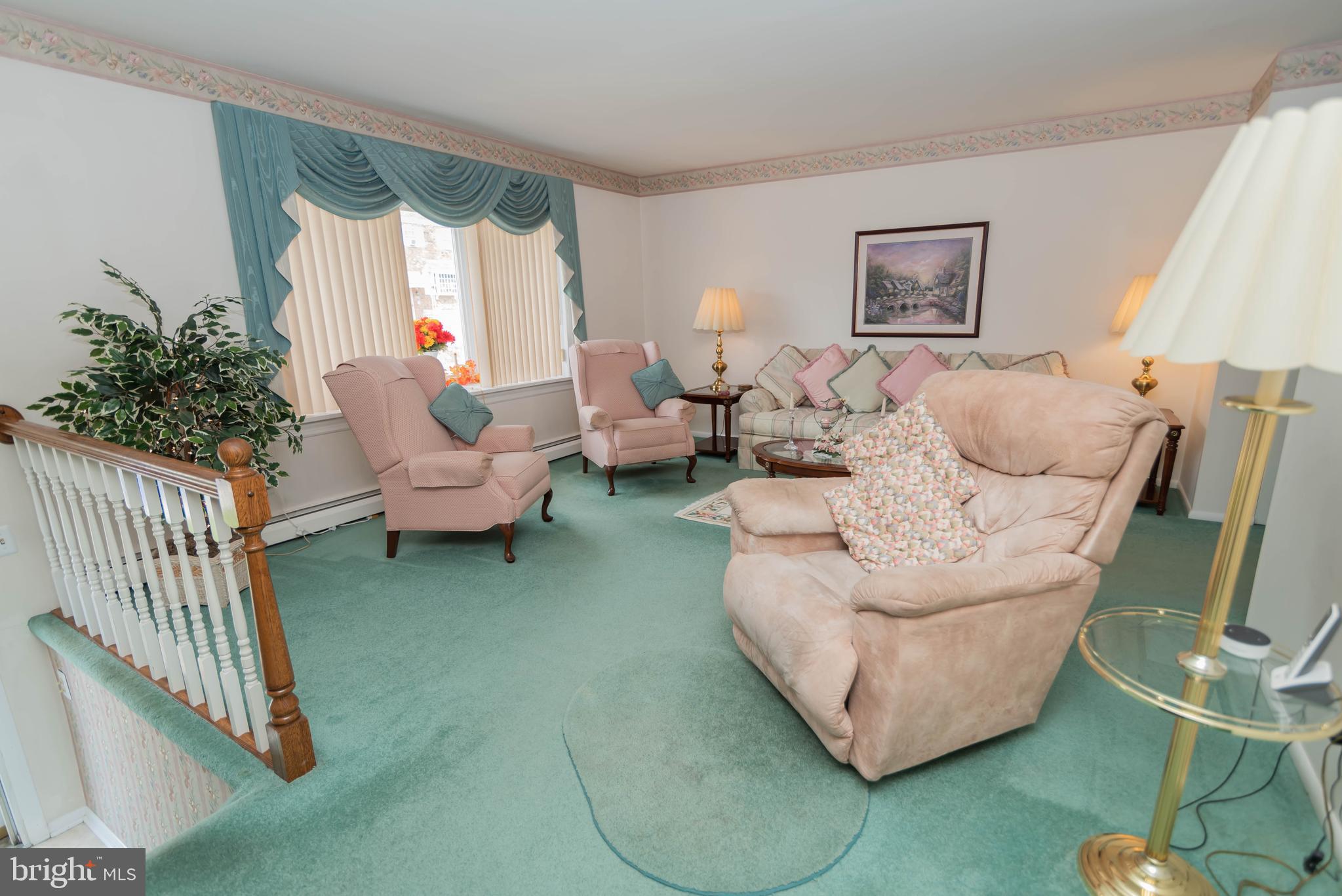 3504 Byrne Road Philadelphia, PA 19154 - Photo 3 of 36 Gallery Image 3
