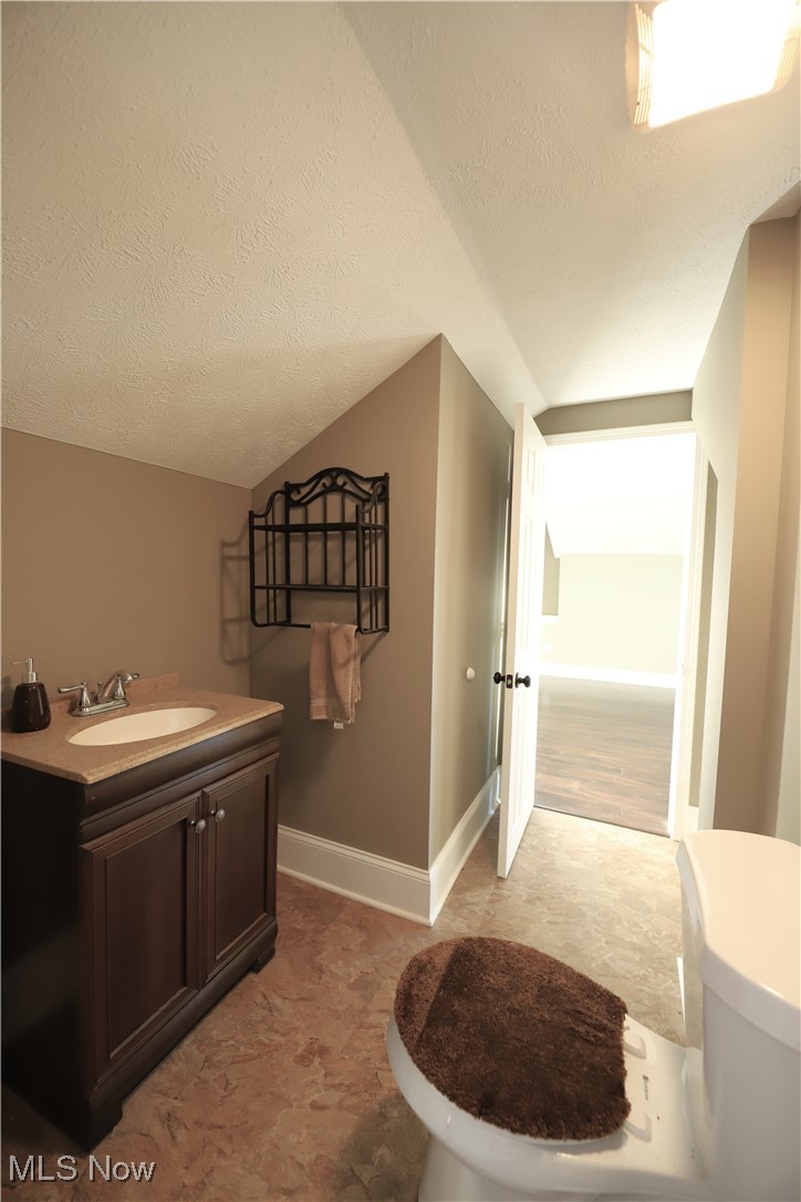 6880 Wadsworth Road Medina, OH 44256 - Photo 15 of 26