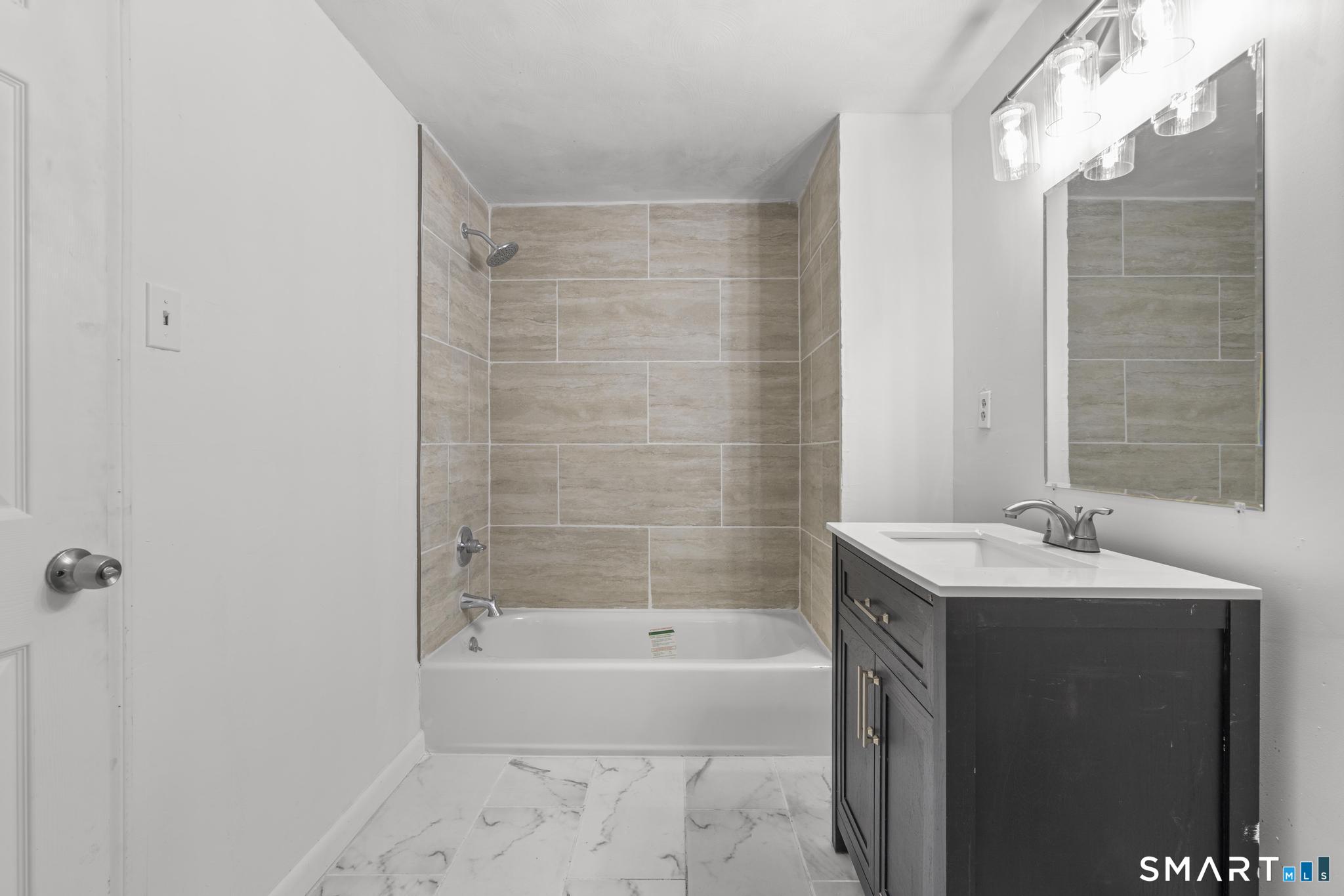 44 Garden Street Meriden, CT 06451 - Photo 27 of 35