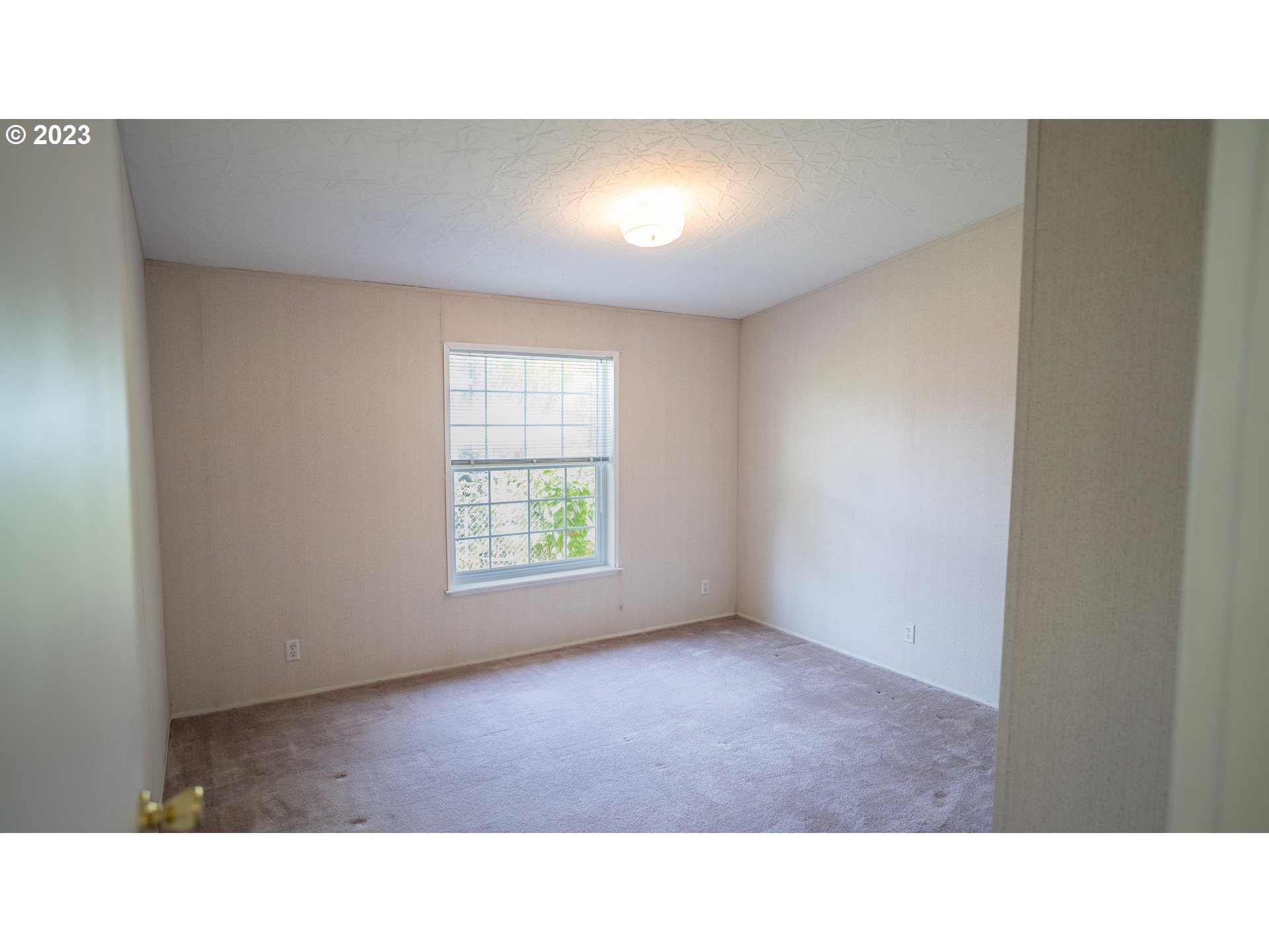 1111 Southeast 3rd Avenue, Unit 2 Canby, OR 97013 - Photo 14 of 21 Gallery Image 14