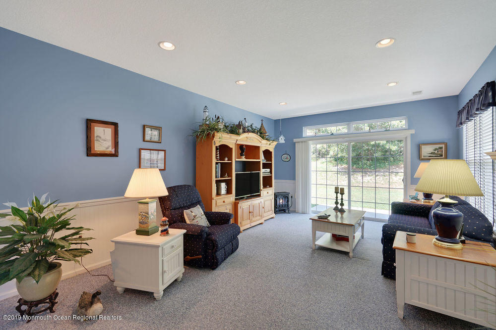 60 Silverside Road Lakewood, NJ 08701 - Photo 16 of 33 022_dsc00112-dsc00116