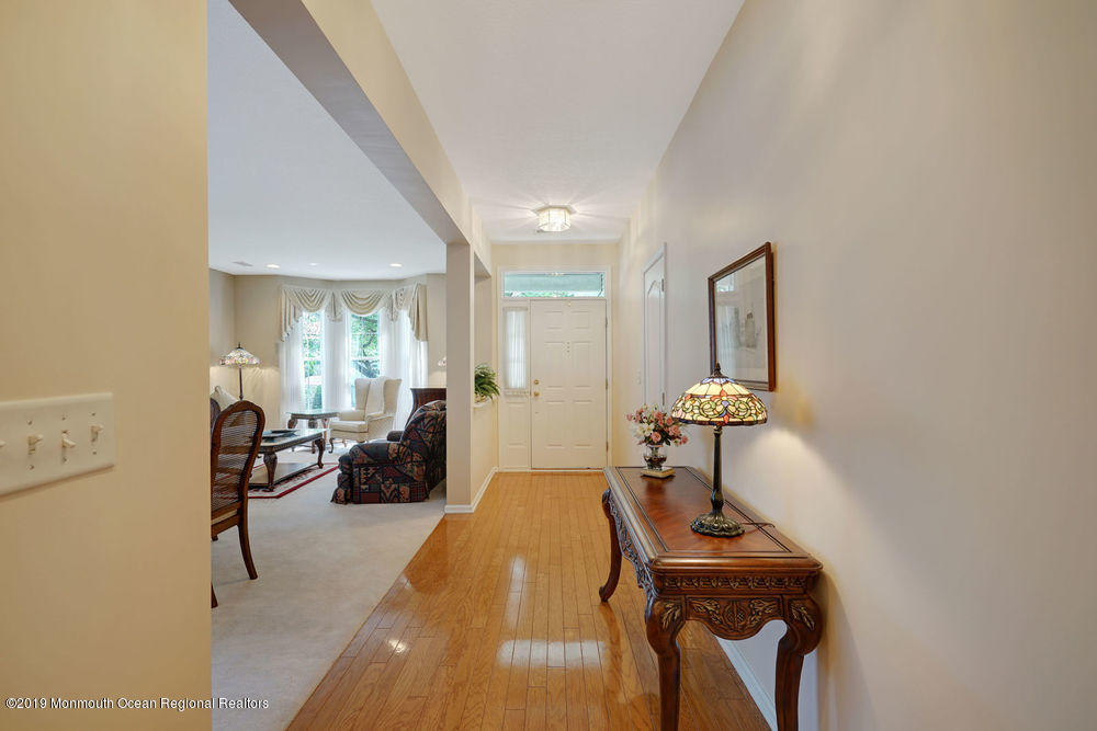 60 Silverside Road Lakewood, NJ 08701 - Photo 3 of 33 008_dsc00042-dsc00046