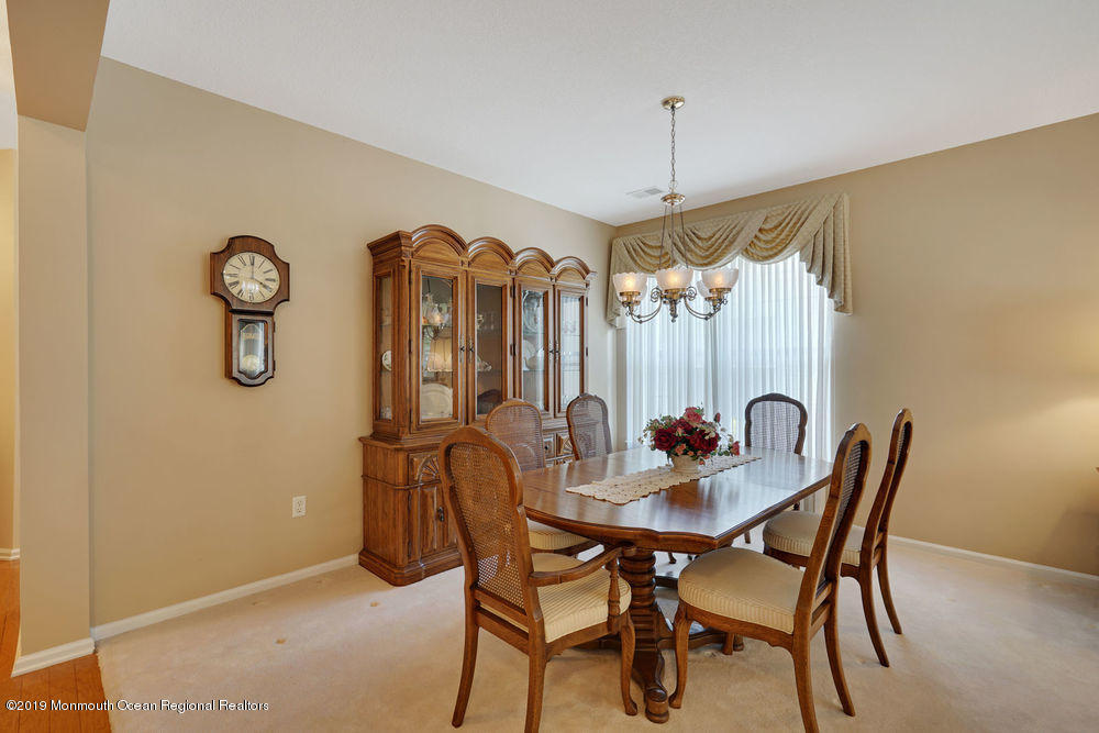 60 Silverside Road Lakewood, NJ 08701 - Photo 5 of 33 010_dsc00052-dsc00056