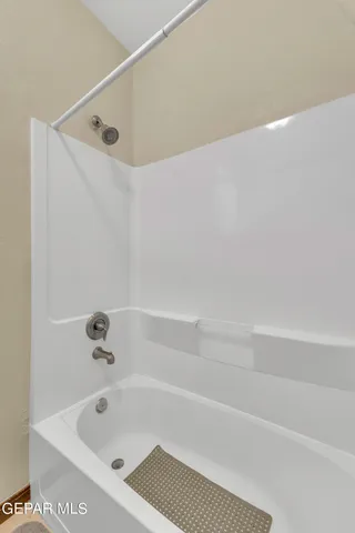 $1,500,000 | 636 Keagle Road, Socorro, TX 79927