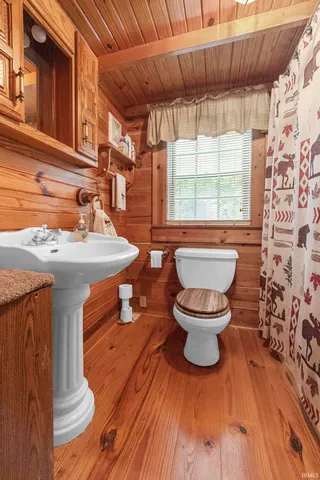 $274,900 | 3167 Happy Hollow Road, Birdseye, IN 47513