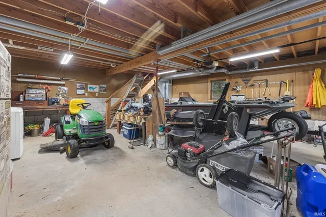 $274,900 | 3167 Happy Hollow Road, Birdseye, IN 47513