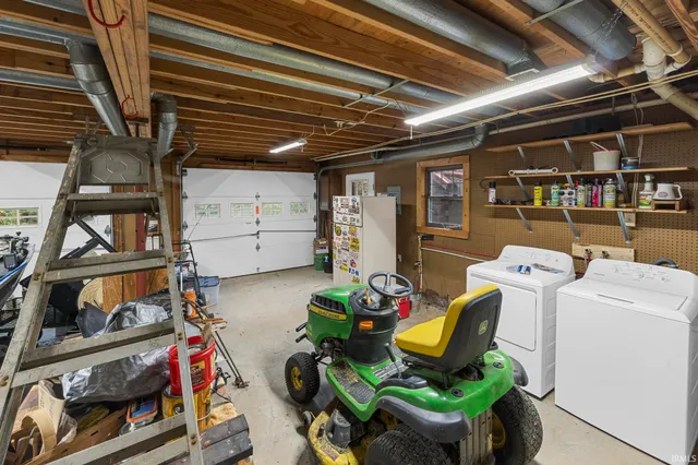 $274,900 | 3167 Happy Hollow Road, Birdseye, IN 47513