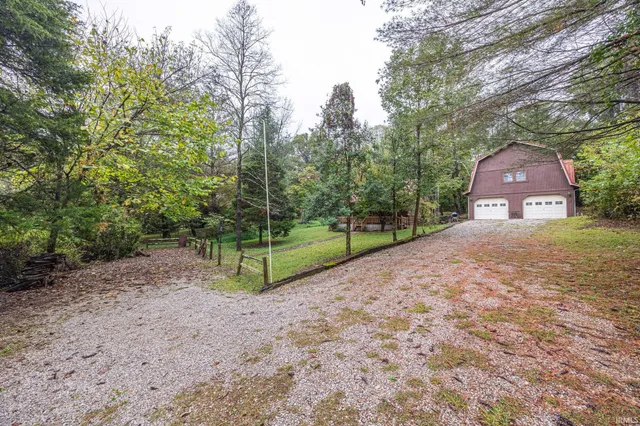 $274,900 | 3167 Happy Hollow Road, Birdseye, IN 47513