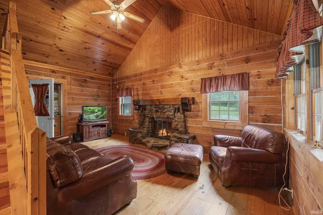 $274,900 | 3167 Happy Hollow Road, Birdseye, IN 47513