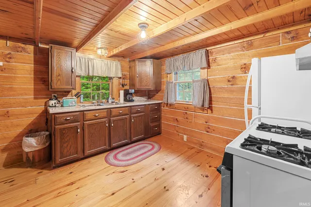 $274,900 | 3167 Happy Hollow Road, Birdseye, IN 47513