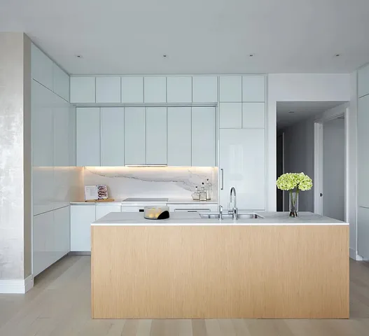 $5,250,000 | 200 East 59th Street, Unit 26E | Midtown East