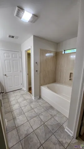 $1,825 | Undisclosed Address, Baker, LA 70714