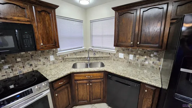 $1,825 | Undisclosed Address, Baker, LA 70714