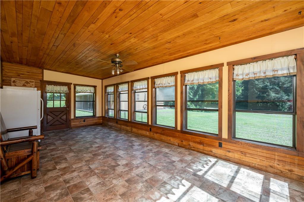17071 Stewart Road Centerville, PA 16404 - Photo 5 of 25 Gallery Image 5
