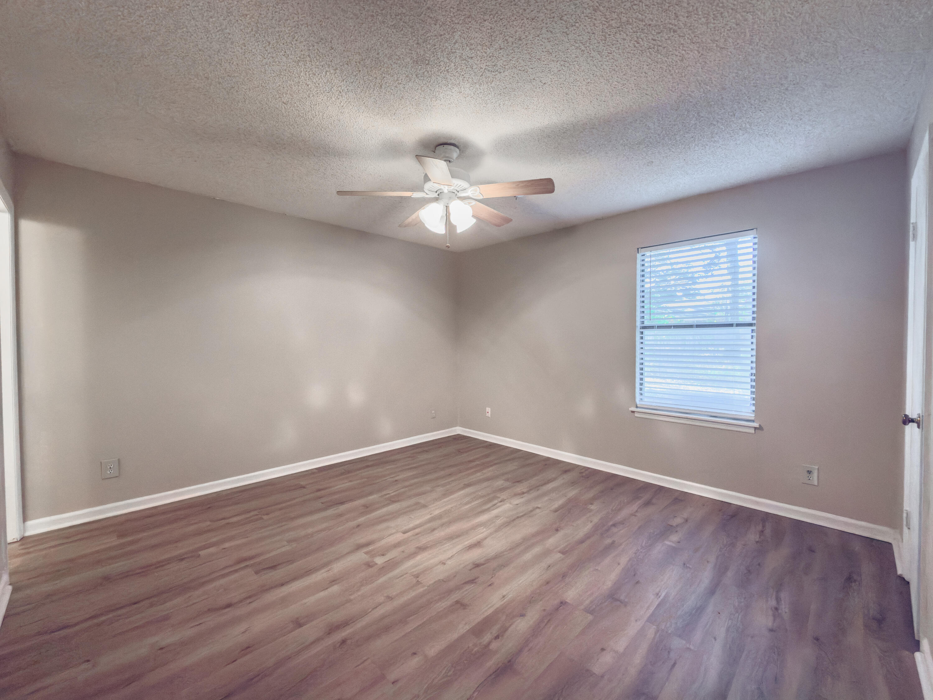 112 Peach Road, Unit A Goose Creek, SC 29445 - Photo 12 of 16 IMG_1103
