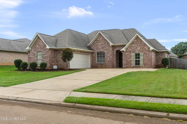 $339,900 | 213 Cooper Lane, Canton, MS 39046