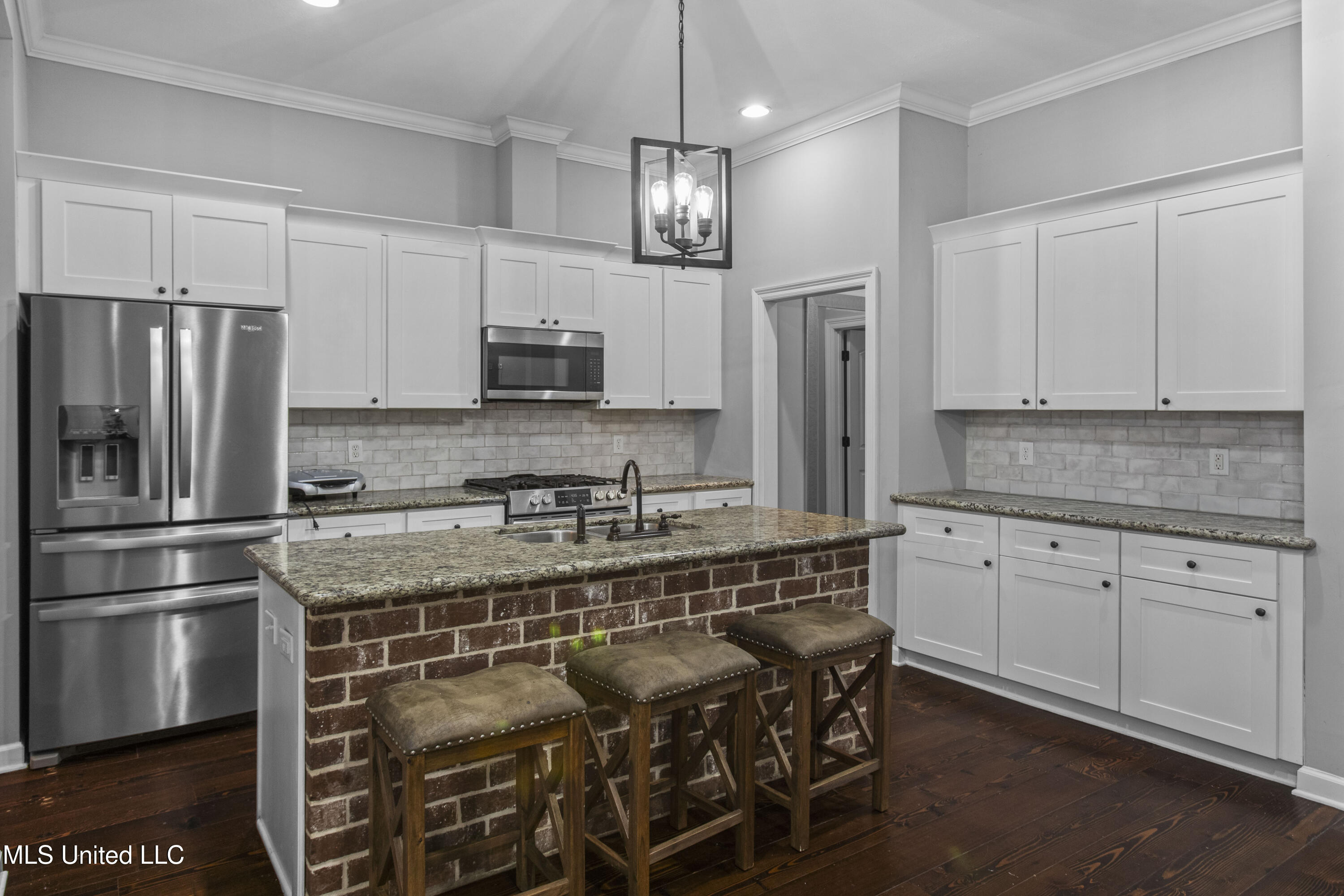 213 Cooper Lane Canton, MS 39046 - Photo 11 of 42 213 Cooper Ln-11