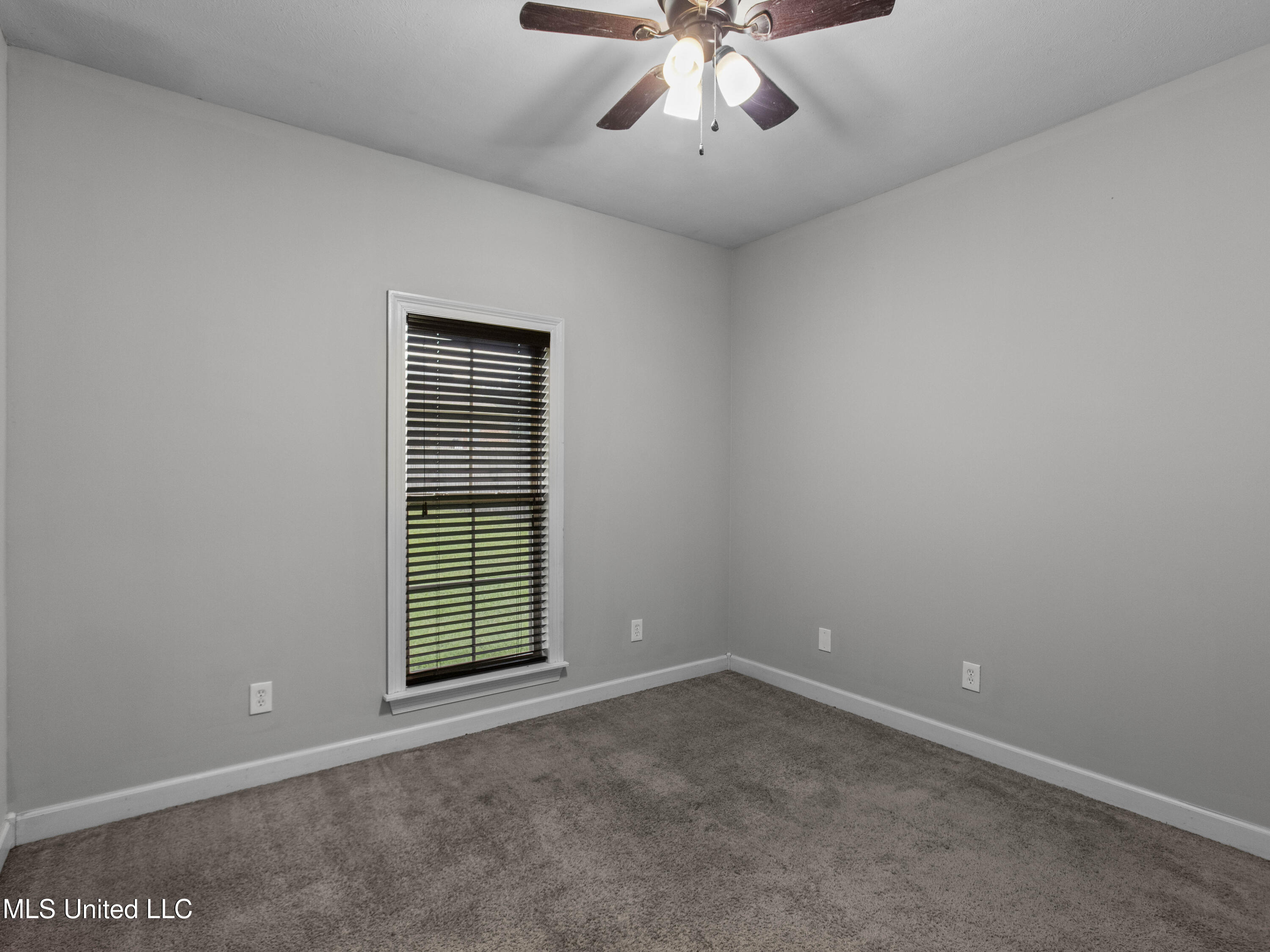 213 Cooper Lane Canton, MS 39046 - Photo 33 of 42 213 Cooper Ln-33