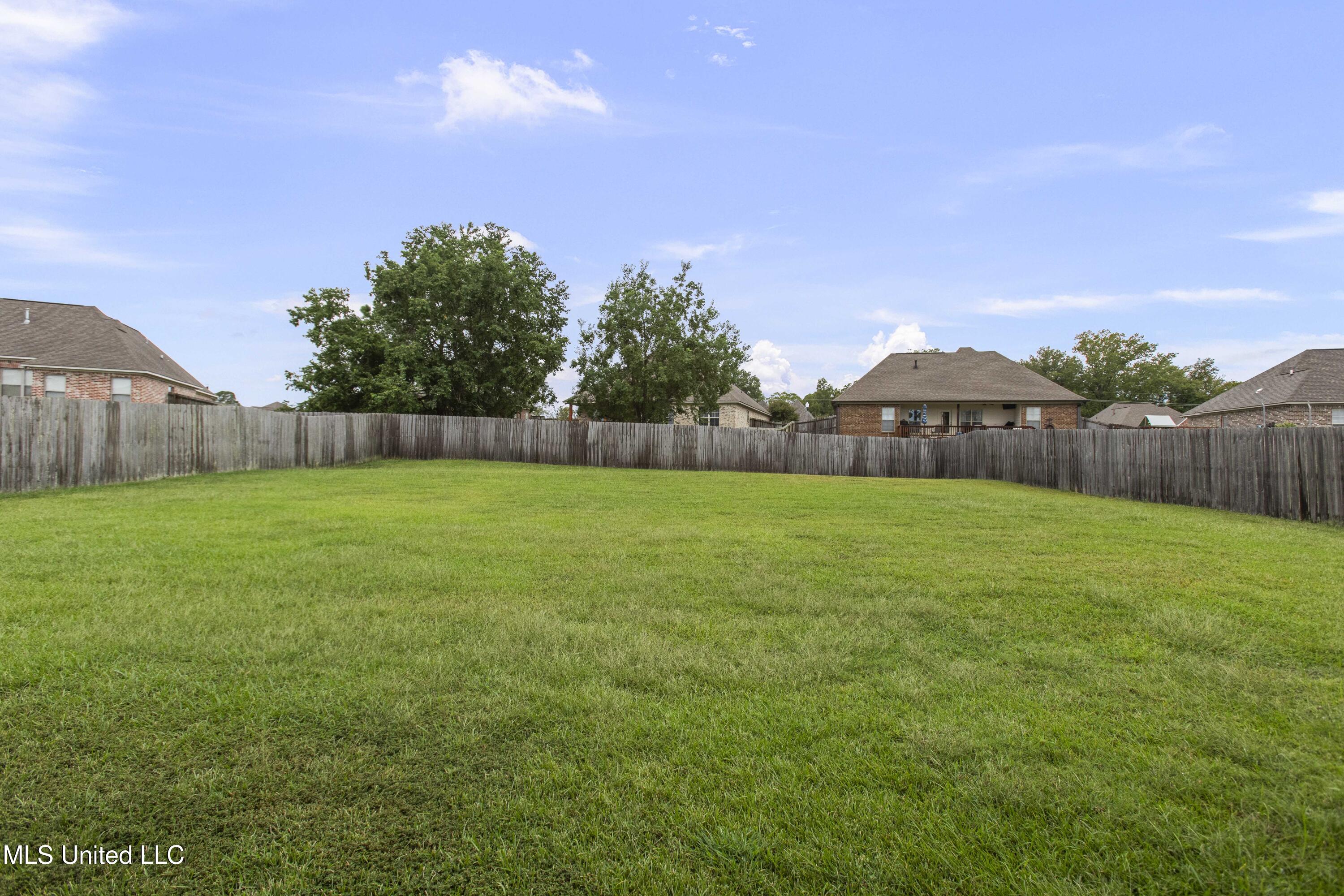 213 Cooper Lane Canton, MS 39046 - Photo 38 of 42 213 Cooper Ln-38
