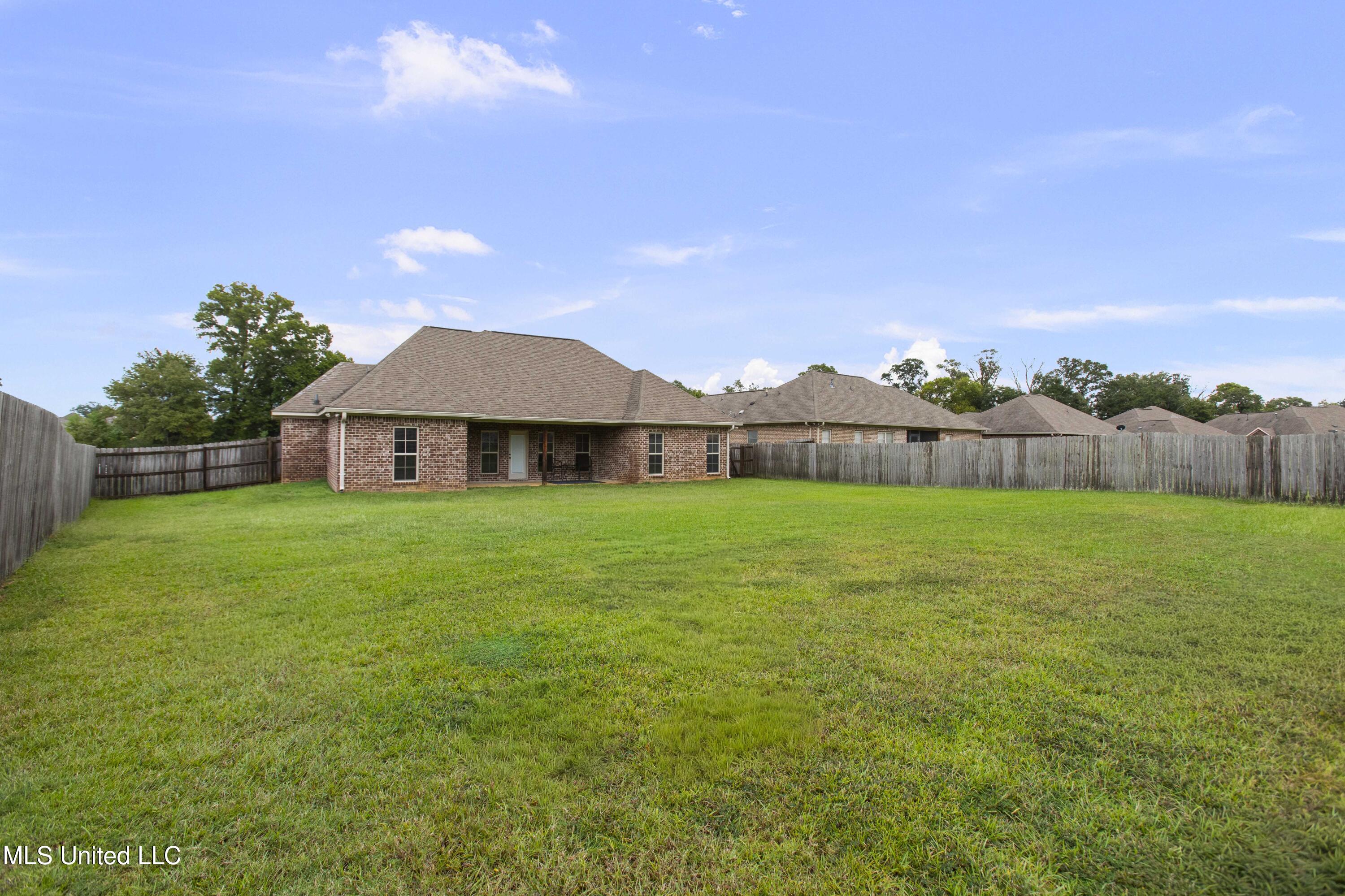 213 Cooper Lane Canton, MS 39046 - Photo 39 of 42 213 Cooper Ln-39