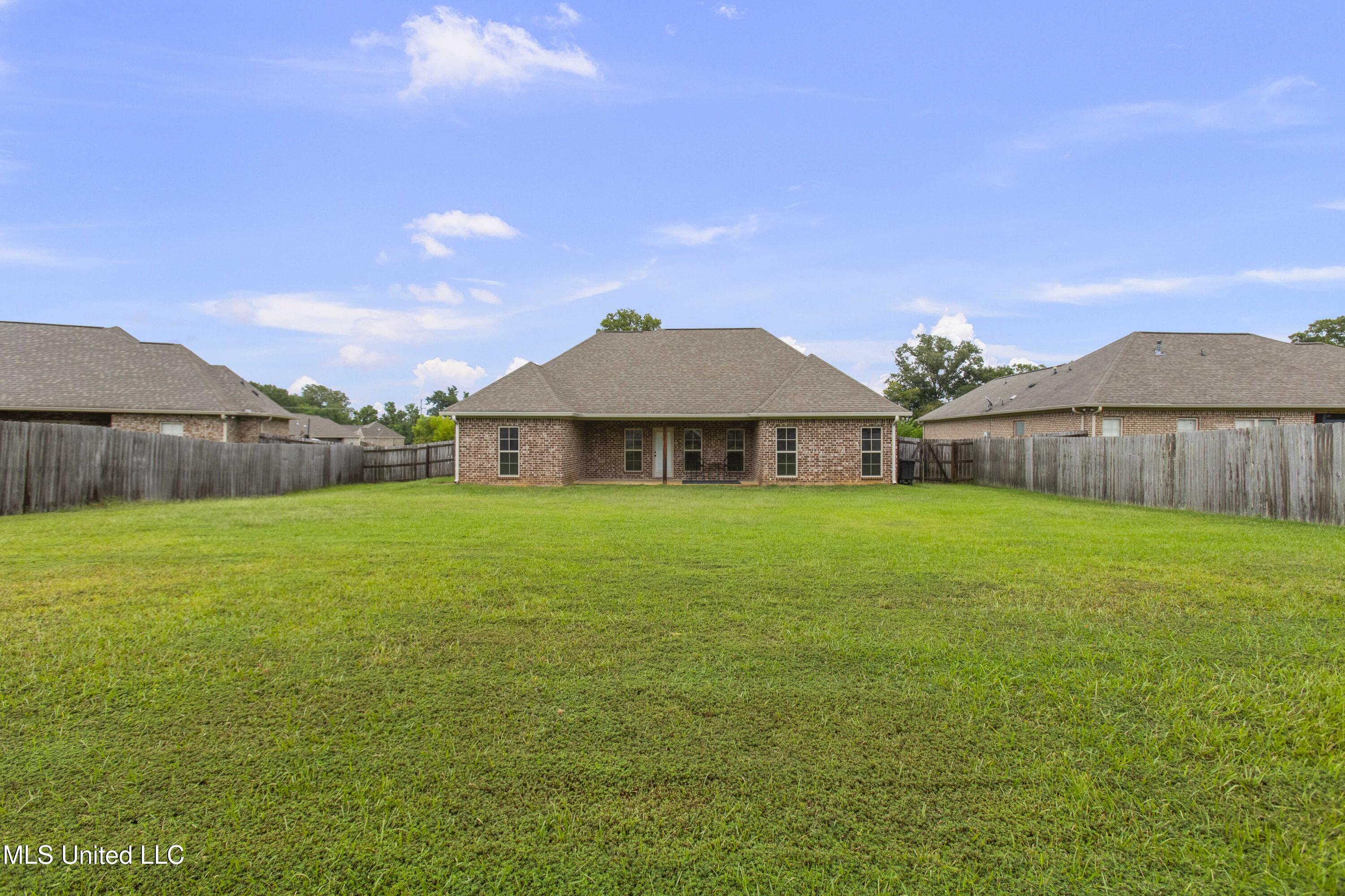 213 Cooper Lane Canton, MS 39046 - Photo 40 of 42 213 Cooper Ln-40