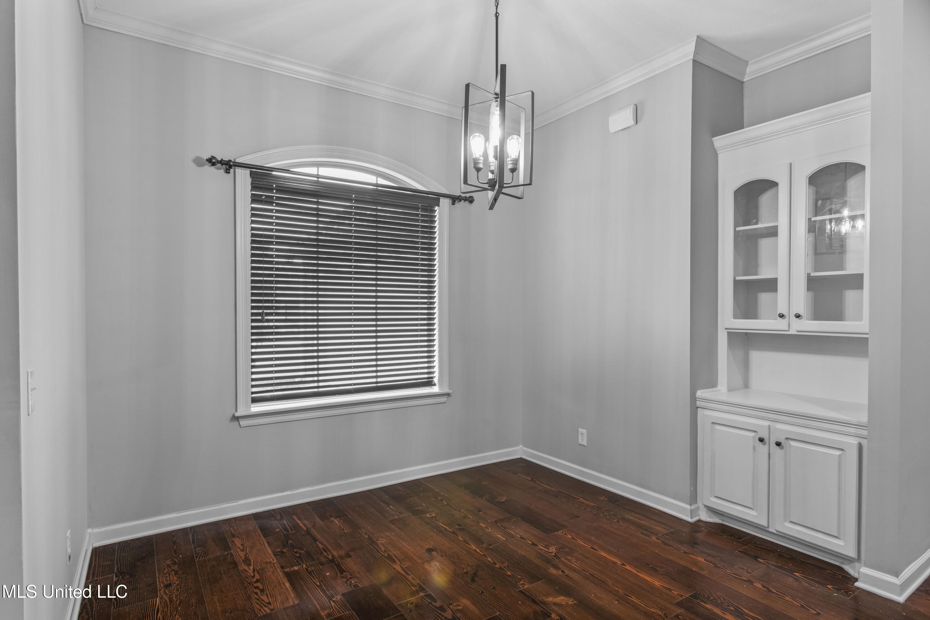 213 Cooper Lane Canton, MS 39046 - Photo 10 of 42 213 Cooper Ln-10