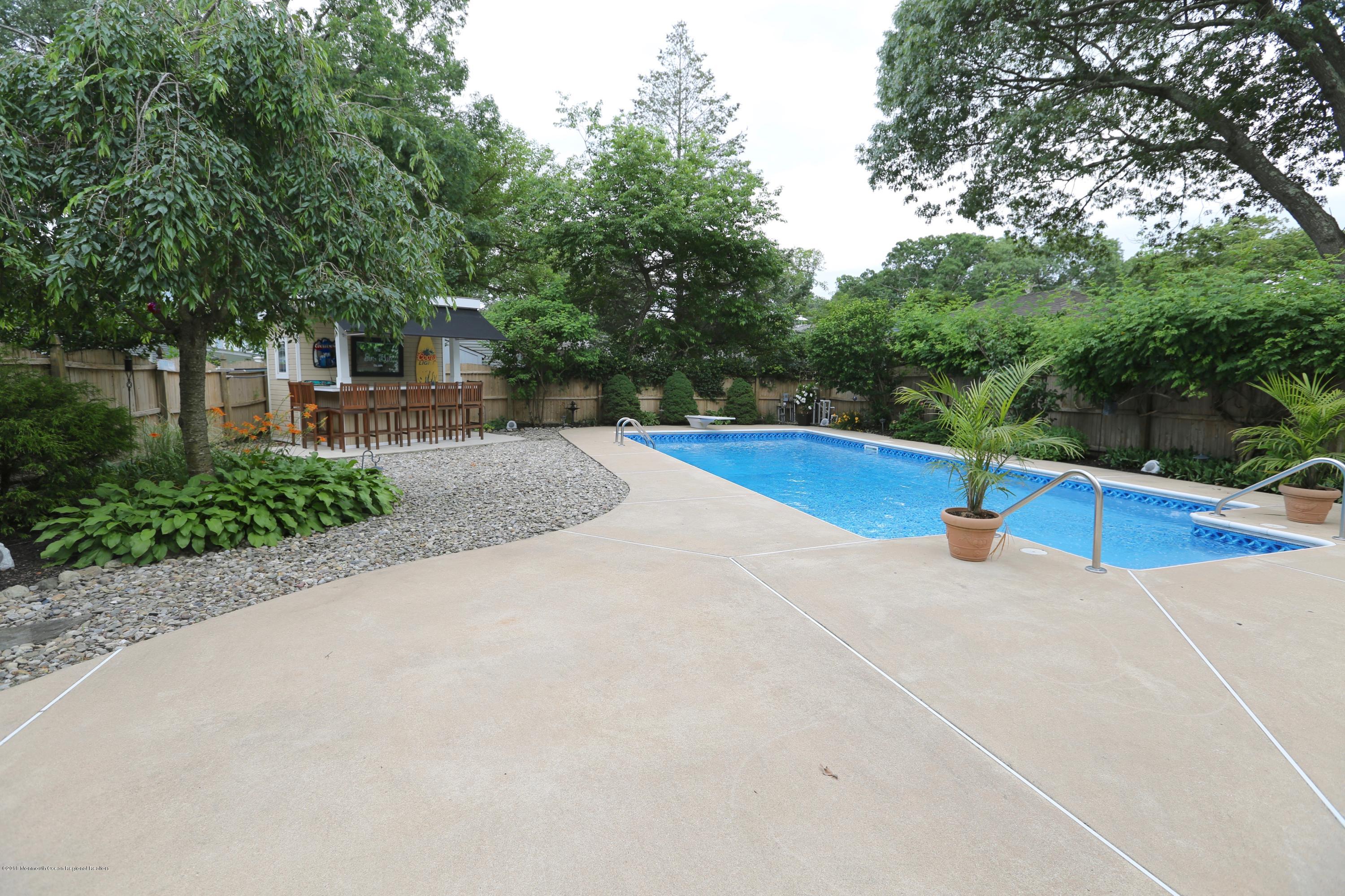 1012 Old Farm Road Point Pleasant, NJ 08742 - Photo 29 of 31 HT8A9368