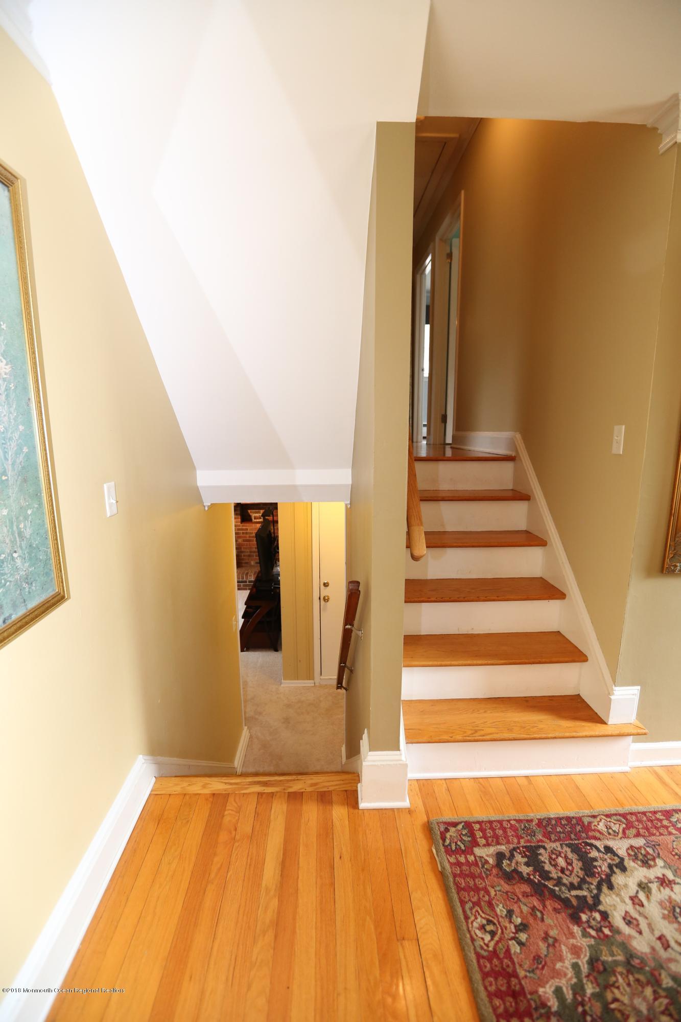 1012 Old Farm Road Point Pleasant, NJ 08742 - Photo 8 of 31 HT8A9341