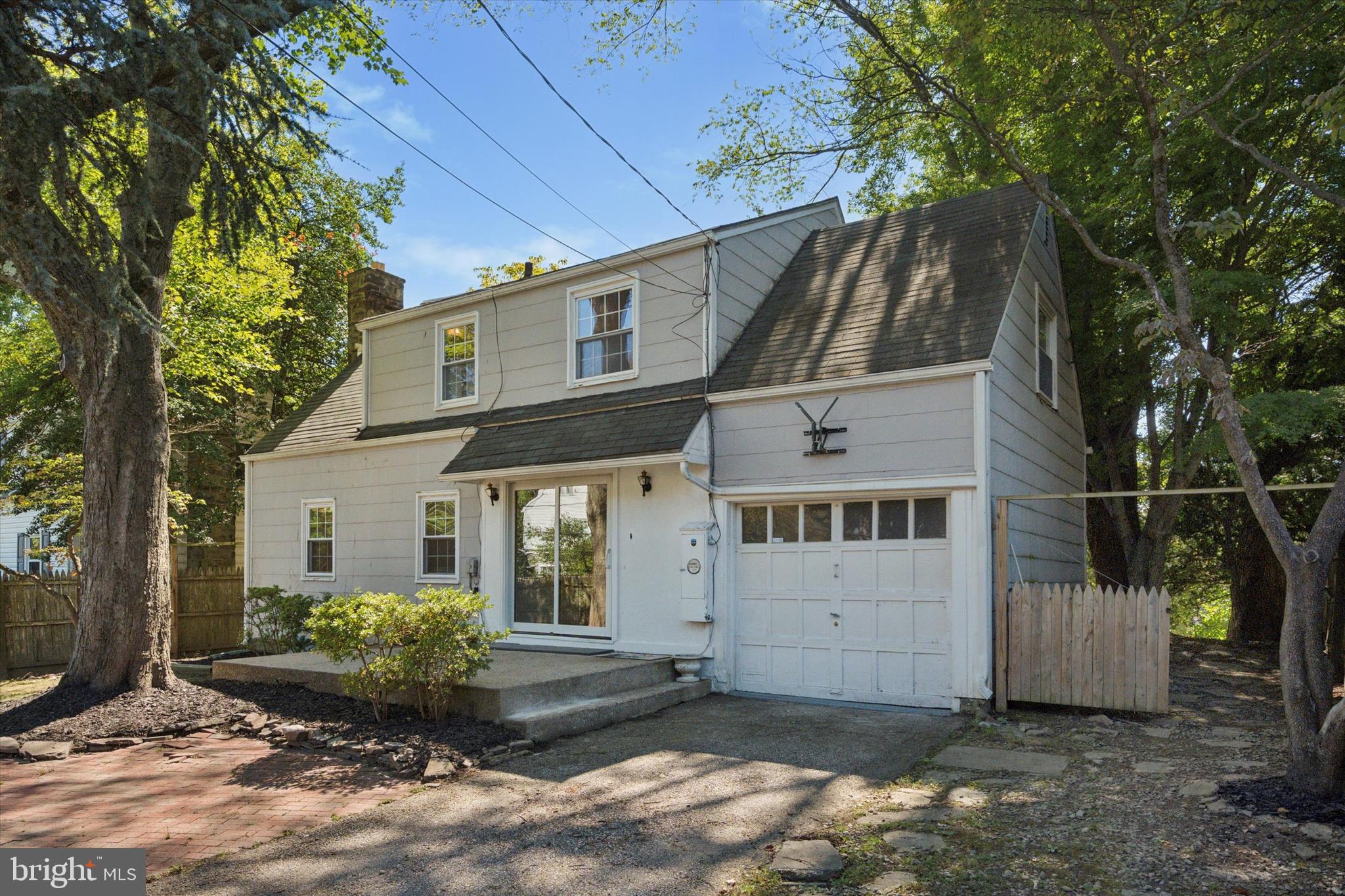 433 Haverford Road Wynnewood, PA 19096 - Photo 6 of 46