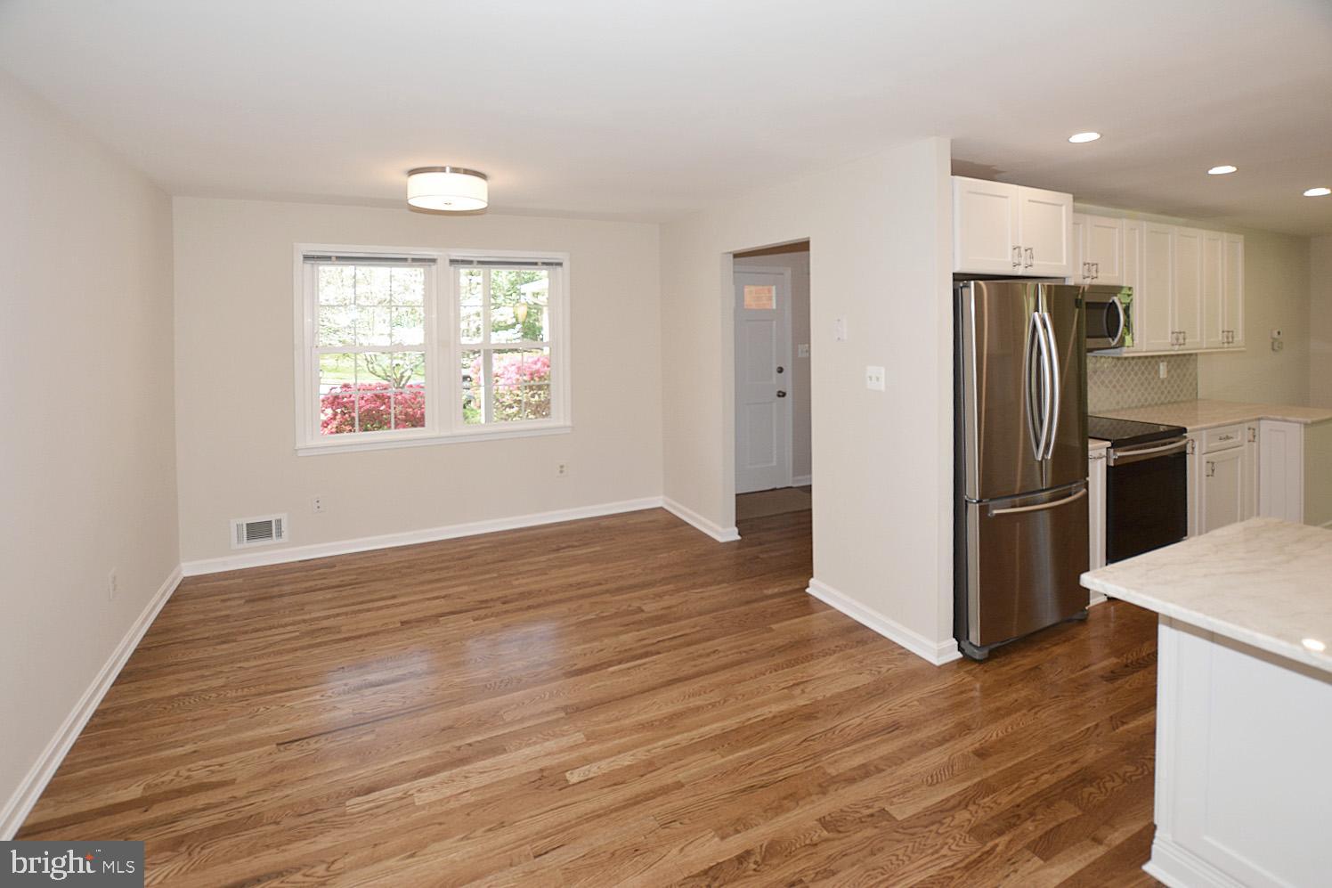 6805 Field Master Drive Springfield, VA 22153 - Photo 15 of 32