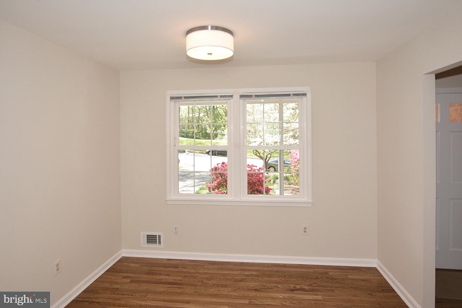 6805 Field Master Drive Springfield, VA 22153 - Photo 17 of 32