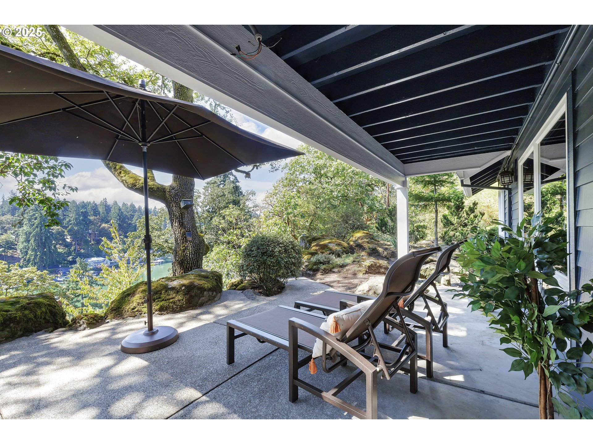 630 Ridgeway Road Lake Oswego, OR 97034 - Photo 12 of 47