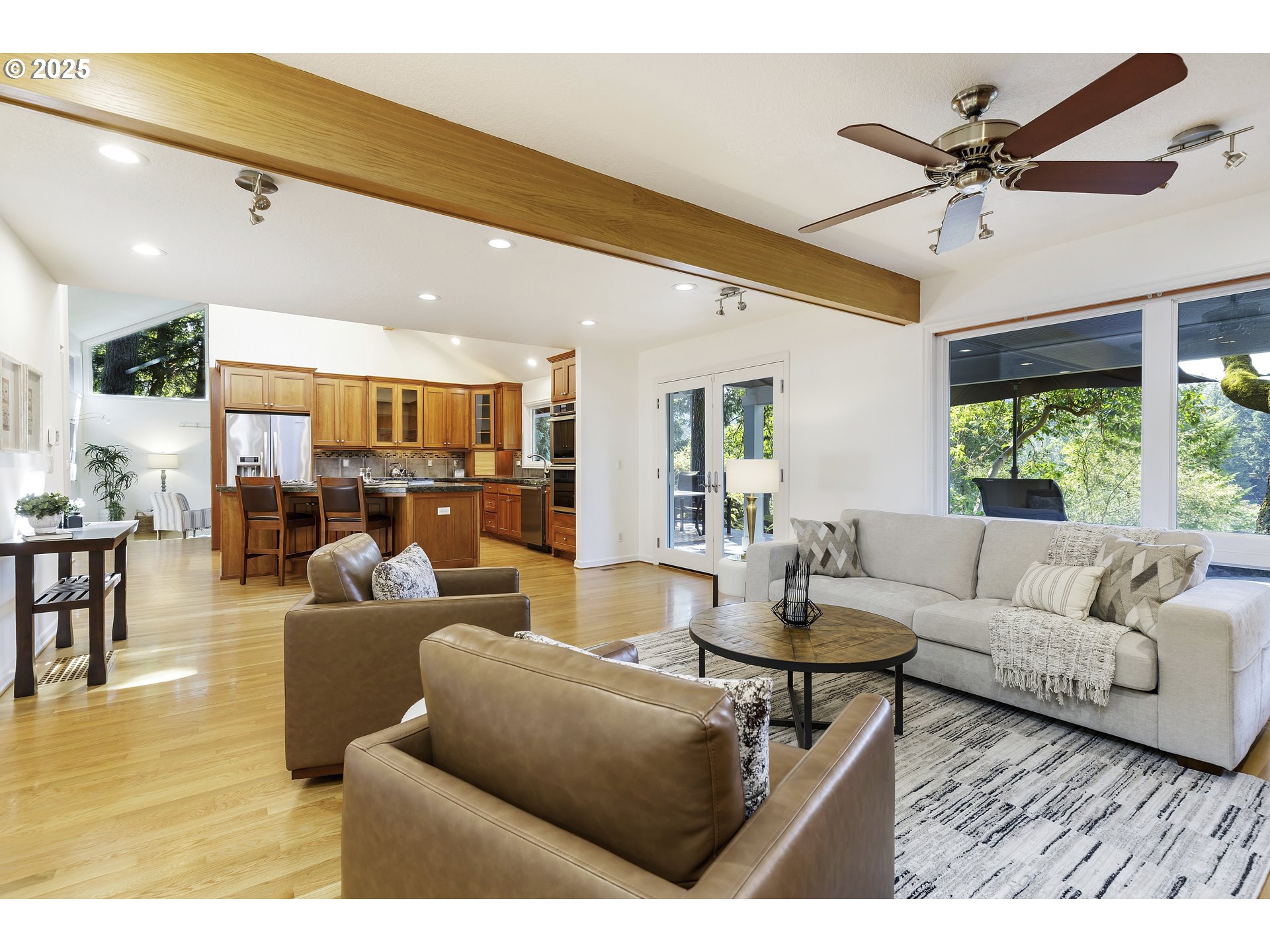 630 Ridgeway Road Lake Oswego, OR 97034 - Photo 14 of 47