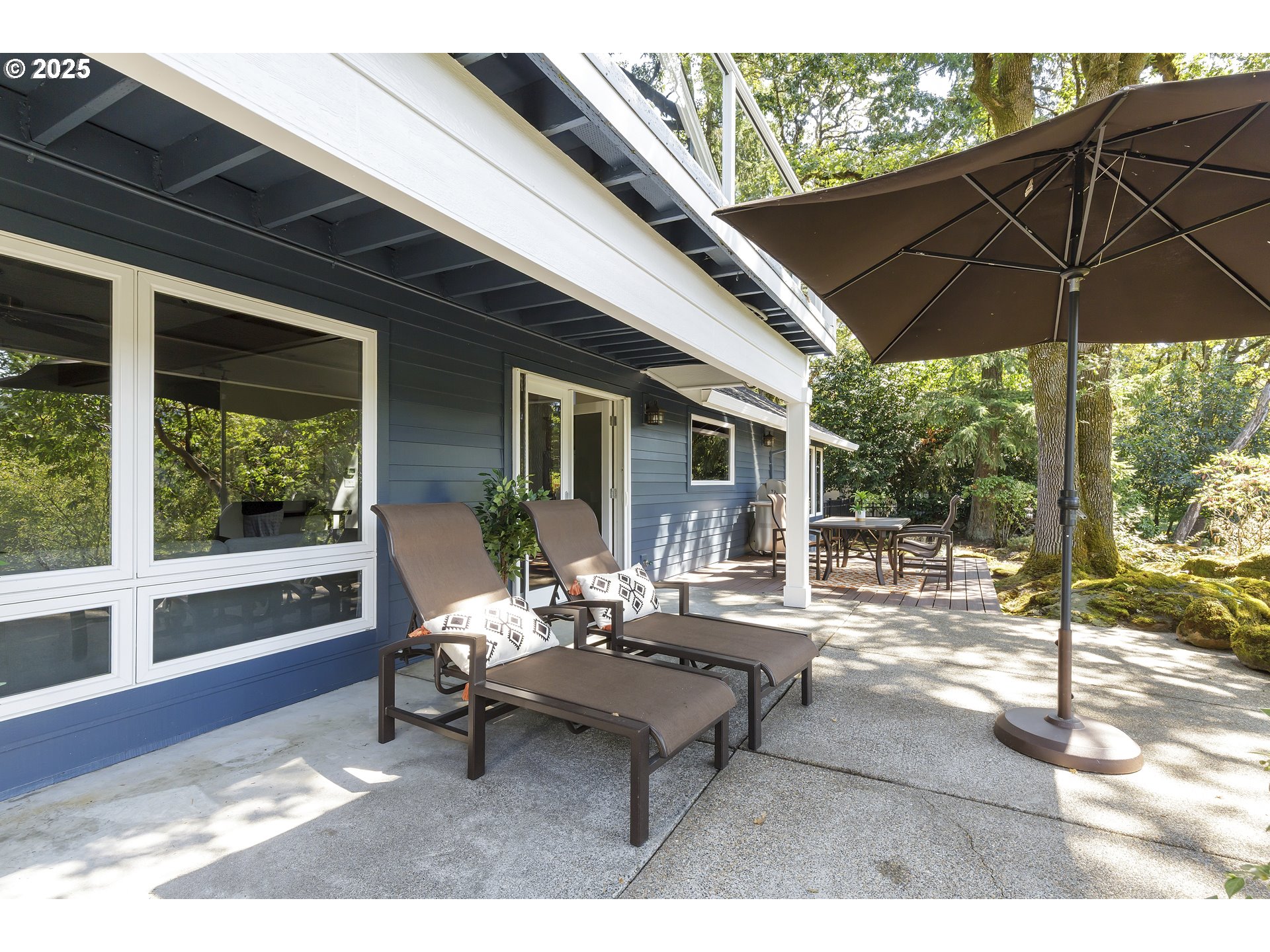 630 Ridgeway Road Lake Oswego, OR 97034 - Photo 40 of 47