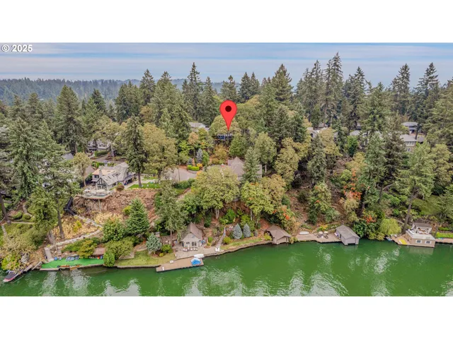 $1,599,000 | 630 Ridgeway Road, Lake Oswego, OR 97034