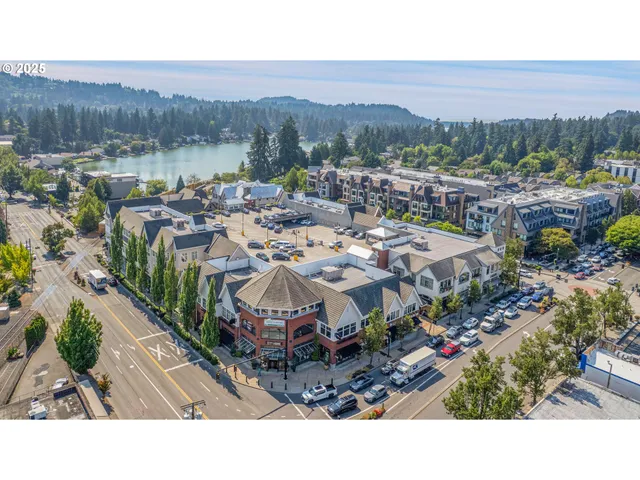 $1,599,000 | 630 Ridgeway Road, Lake Oswego, OR 97034